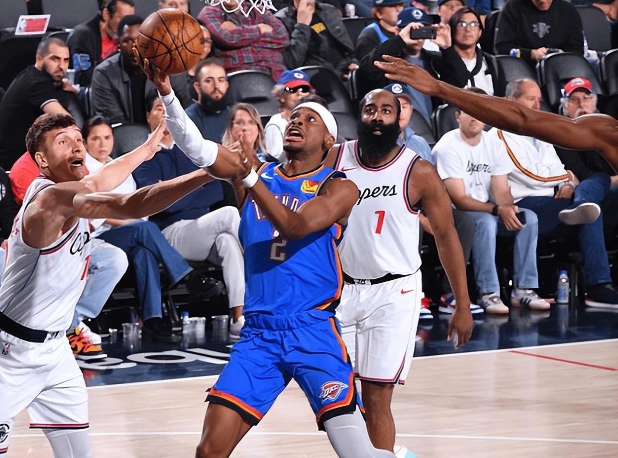 Yabo-今晚NBA常规赛焦点战，洛杉矶快船防线松动，球迷炸锅，纪律约束更严格的简单介绍-Yabo