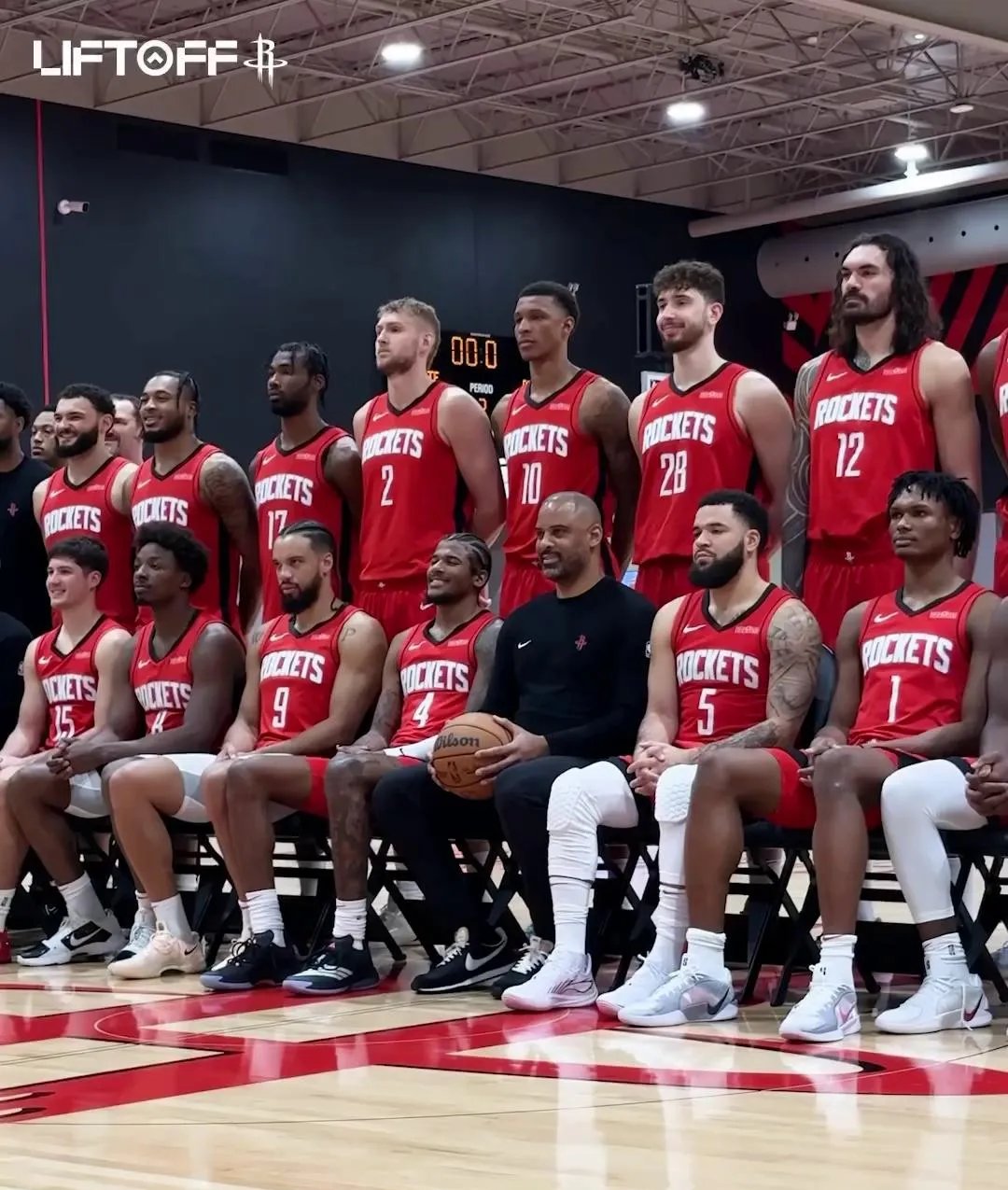 亚博中国官网-关于毕尔巴鄂竞技内部会议纪要流出——今晚手感冰凉；CBA常规赛使命明确；轮换策略成焦点的信息-亚博中国官网